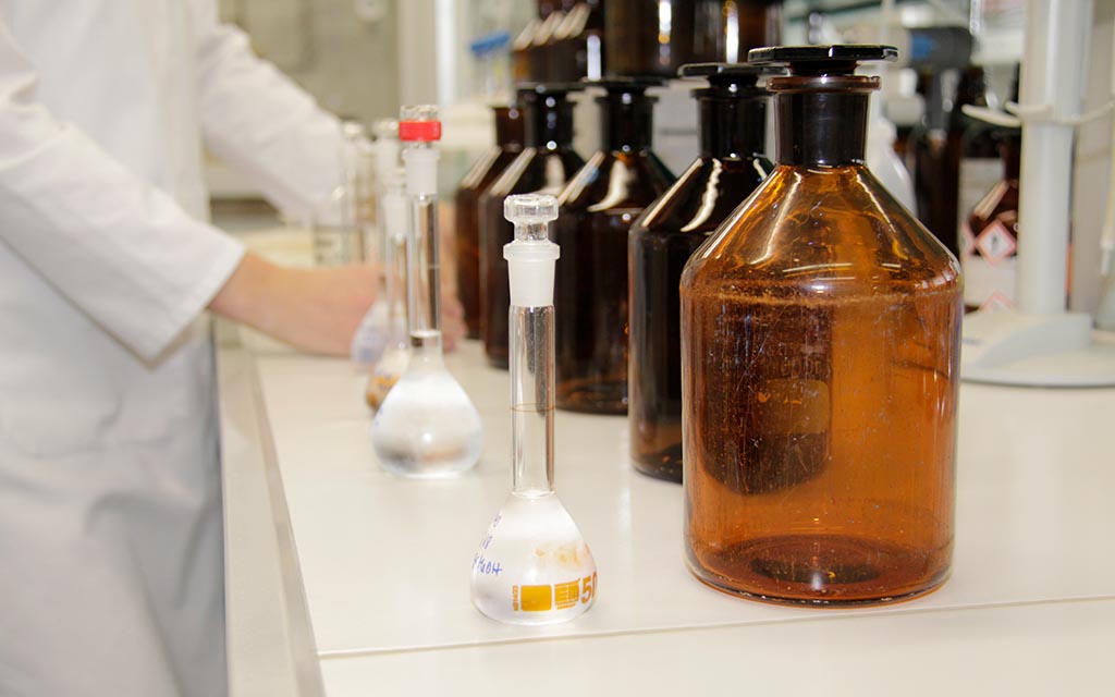 Spurenstoff Untersuchung im Labor
